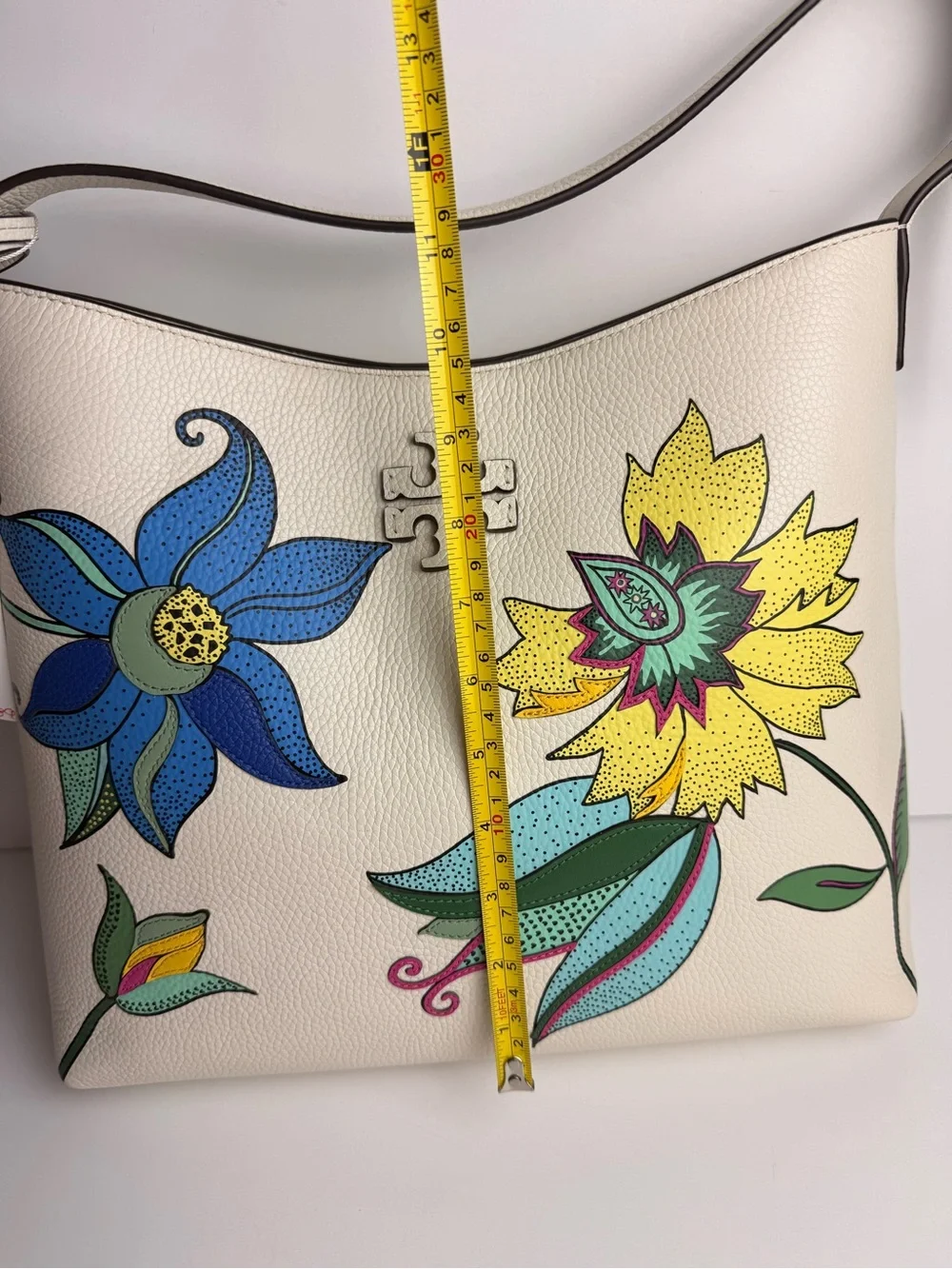 Tory Burch Thea Appliqué Hobo Bag – New Ivory / Love Floral